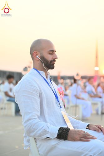 ภาพ No.207718:พิธีเวียนประทักษิณและจุดมาฆประทีป ในวันมาฆบูชา วันพุธที่ 12 กุมภาพันธ์ พ.ศ. 2568 ณ พระมหาธรรมกายเจดีย์ วัดพระธรรมกาย