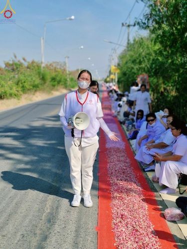 ภาพ No.206547:V.54 สารพัดV สารพัดดี ที่บางปลา ในโครงการธรรมยาตรา กตัญญูบูชา มหาปูชนียาจารย์ พระมงคลเทพมุนี(สด จนฺทสโร) พระผู้ปราบมาร อนุสรณ์สถาน 7 แห่ง ปีที่ 13 ระหว่างวันที่ 2-31 มกราคม พ.ศ. 2568