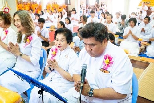 ภาพ No.197285:พิธีทอดผ้าป่าทำนุบำรุงศาสนสถาน ณ วัดอัมพวัน ตำบลบางม่วง อำเภอบางใหญ่ จังหวัดนนทบุรี ในโครงการธรรมยาตรา กตัญญูบูชา มหาปูชนียาจารย์ พระมงคลเทพมุนี(สด จนฺทสโร) พระผู้ปราบมาร อนุสรณ์สถาน 7 แห่ง ปีที่ 13 วันที่ 17 มกราคม พ.ศ. 2568