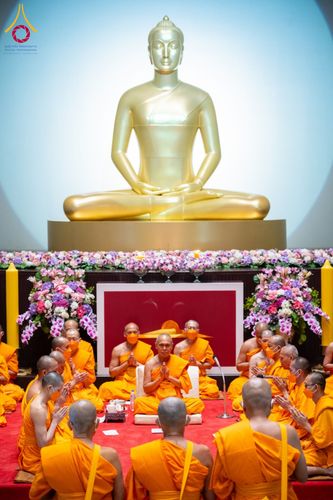 ภาพ No.62115:พิธีอุปสมบทในโครงการอุปสมบทหมู่ บูชาธรรมหลวงพ่อธัมมชโย พ.ศ.2567 ณ อุโบสถ วัดพระธรรมกาย จ.ปทุมธานี วันที่ 13-15 เมษายน พ.ศ. 2567