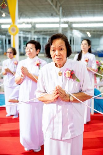 ภาพ No.239019:วันอาทิตย์ที่ 17 สิงหาคม พ.ศ. 2568 งานบุญวันอาทิตย์ พิธีจุดเทียนใจ ไฟนิรันด์ อนันตชัย ณ วัดพระธรรมกาย จ.ปทุมธานี