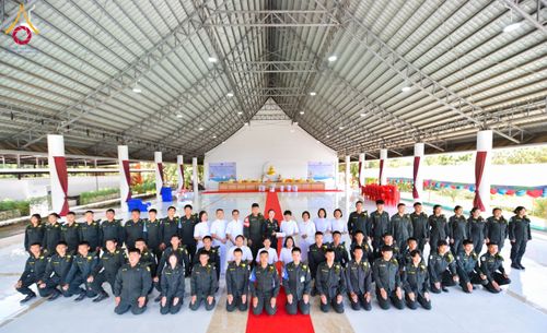 ภาพ No.174232:พิธีทอดกฐินสามัคคีสร้างทุกสิ่ง ปีที่ 8 ณ ธุดงคสถานอำนาจเจริญ ในโครงการกฐินสามัคคีทั่วไทย 30,000 วัด บูชาธรรม 80 ปี หลวงพ่อธัมมชโย โดยคณะศิษยานุศิษย์วัดพระธรรมกาย วันที่ 10 พฤศจิกายน พ.ศ. 2567