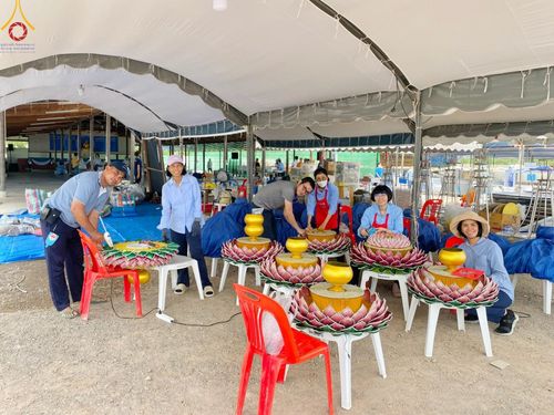 ภาพ No.211144:วันเสาร์ที่ 15 มีนาคม พ.ศ. 2568  การเตรียมงานของเจ้าหน้าที่ เพื่องานฉลองปทุมเจดีย์ ณ ศูนย์อบรมเยาวชนปัตตานี