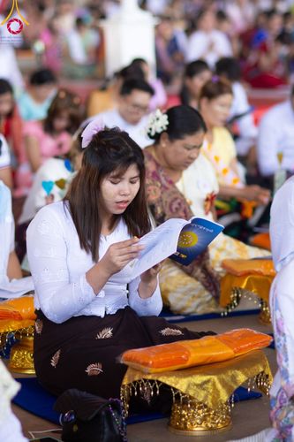 ภาพ No.100043:พิธีทอดผ้าป่า เมียนมาร์ และพิธีสวดธรรมจักร ครั้งที่ 5 ประจำปี พ.ศ. 2566 วันอาทิตย์ที่ 3 ธันวาคม พ.ศ. 2566