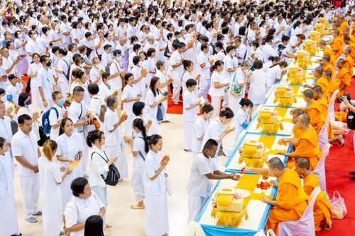 ภาพ No.228066:วันอาทิตย์ที่ 1 มิถุนายน พ.ศ. 2568 พิธีมุทิตาพระอุปสมบทอุทิศชีวิต ณ ห้องแก้วสารพัดนึก 1 วัดพระธรรมกาย