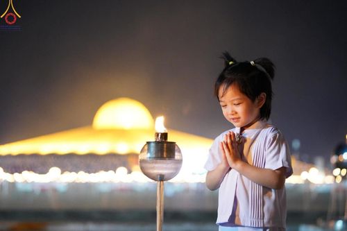 ภาพ No.125017:พิธีเวียนประทักษิณและจุดมาฆประทีป (ชุดที่ 2) ในวันมาฆบูชา เสาร์ที่ 24 กุมภาพันธ์ พ.ศ. 2567 ณ พระมหาธรรมกายเจดีย์ วัดพระธรรมกาย