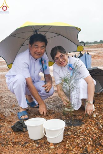 ภาพ No.100436:พิธีทอดกฐินสามัคคี และพิธีเทฐานรากอาคาร สร้างโรงทานหมู่บ้านปฎิบัติธรรม ณ ศูนย์อบรมเยาวชนปัตตานี วันที่ 26 พฤศจิกายน พ.ศ. 2566