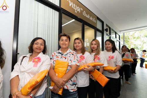 ภาพ No.162910:โครงการกฐินสามัคคีทั่วไทย 30,000 วัด บูชาธรรม 80 ปี หลวงพ่อธัมมชโย โดย คณะศิษยานุศิษย์วัดพระธรรมกาย ณ ศูนย์ปฎิบัติธรรมจันทบุรี วันที่ 18 ตุลาคม พ.ศ. 2567