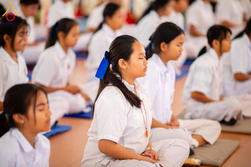 ภาพ No.199889:พิธีทอดผ้าป่าทำนุบำรุงศาสนสถาน ณ วัดบางช้างใต้ ตำบลบางช้าง อำเภอสามพราน จังหวัดนครปฐม ในโครงการธรรมยาตรา กตัญญูบูชา มหาปูชนียาจารย์ พระมงคลเทพมุนี(สด จนฺทสโร) พระผู้ปราบมาร อนุสรณ์สถาน 7 แห่ง ปีที่ 13 วันที่ 22 มกราคม พ.ศ. 2568