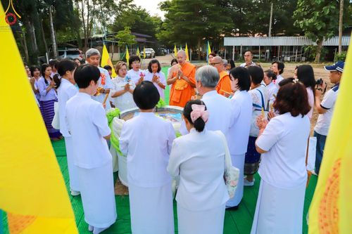 ภาพ No.94323:พิธีทอดกฐินสามัคคี เพื่อขยายที่ดินและสร้างบ้านพักอาสาสมัครเยาวชน ณ ศูนย์ปฏิบัติธรรมดอยหล่อ อ.ดอยหล่อ จ.เชียงใหม่ วันอาทิตย์ที่ ๑๒ พฤศจิกายน พ.ศ. ๒๕๖๖