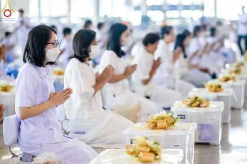 ภาพ No.102396:พิธีถวายอุปกรณ์ทำความสะอาด ณ บ้านแก้วเรือนทองคุณยายอาจารย์ฯ วัดพระธรรมกาย วันเสาร์ที่ 16 ธันวาคม พ.ศ. 2566