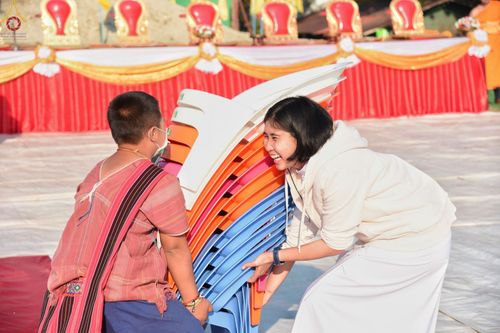 ภาพ No.75709:พิธีเจริญพระพุทธมนต์ และ ตักบาตรพระ 1,111 รูป  บำเพ็ญกุศลเพื่อถวายพระพรชัยมงคลแด่  สมเด็จพระเจ้าลูกเธอ เจ้าฟ้าพัชรกิติยาภา นเรนทิราเทพยวดี กรมหลวงราชสาริณีสิริพัชร มหาวัชรราชธิดา วันเสาร์ที่ 11 กุมภาพันธ์ พ.ศ. 2566 ณ วัดห้วยตองสัก อ.จอมทอง จ.เชียงใหม่