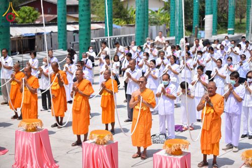 ภาพ No.131514:พิธีทอดผ้าป่ายกค้ำฟ้ามหามงคล อาคาร 80 ปี หลวงพ่อธัมมชโย ณ ศูนย์ปฏิบัติธรรมวิหารแดง ต.เจริญธรรม อ.วิหารแดง จ.สระบุรี วันที่ 17 มีนาคม พ.ศ. 2567