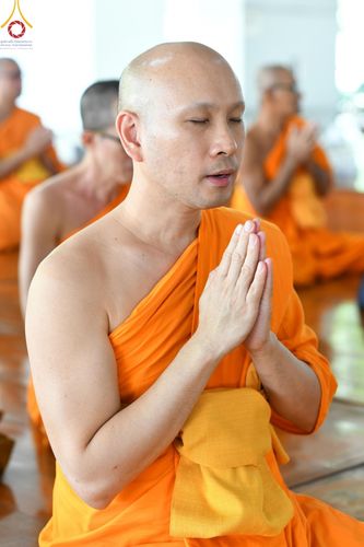 ภาพ No.165781:พิธีถวายภัตตาหารเมนูสวรรค์ วันที่ 26 ตุลาคม พ.ศ. 2567 ณ หอฉันคุณยายอาจารย์ฯ วัดพระธรรมกาย