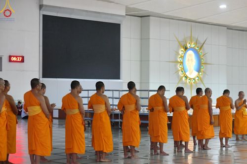 ภาพ No.186869:พิธีถวายภัตตาหารเมนูสวรรค์ "เพื่อการบรรลุธรรม" วันเสาร์ที่ 28 ธันวาคม พ.ศ.2567 ณ หอฉันคุณยายอาจารย์ฯ วัดพระธรรมกาย