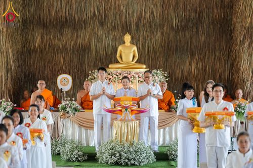 ภาพ No.165648:พิธีทอดกฐินศูนย์ปฏิบัติธรรมแก้วภูเรือ จ.เลย ในโครงการกฐินสามัคคีทั่วไทย 30,000 วัด บูชาธรรม 80 ปี หลวงพ่อธัมมชโย โดยคณะศิษยานุศิษย์วัดพระธรรมกาย วันที่ 20 ตุลาคม พ.ศ. 2567