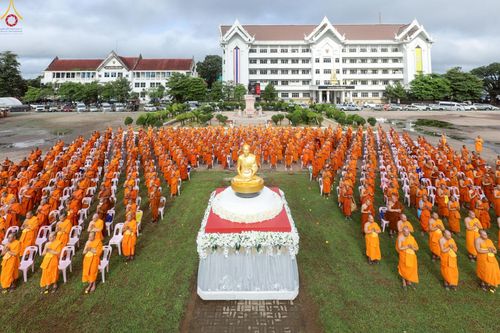 ภาพ No.239177:วันอาทิตย์ที่ 17 สิงหาคม พ.ศ. 2568 พิธีอัญเชิญรูปเหมือนพระมงคลเทพมุนี (สด จันทสโร) ณ ศาลากลางจังหวัดเลย ถึงลานพญานาค สวนสาธารณะกุดป่อง อ.เมือง จ.เลย