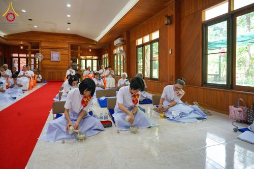 ภาพ No.167147:พิธีทอดกฐิน ณ พุทธอุทยานพรรัตนะแพร่ จ.แพร่ ในโครงการกฐินสามัคคีทั่วไทย 30,000 วัด บูชาธรรม 80 ปี หลวงพ่อธัมมชโย โดยคณะศิษยานุศิษย์วัดพระธรรมกาย วันที่ 22 ตุลาคม พ.ศ. 2567