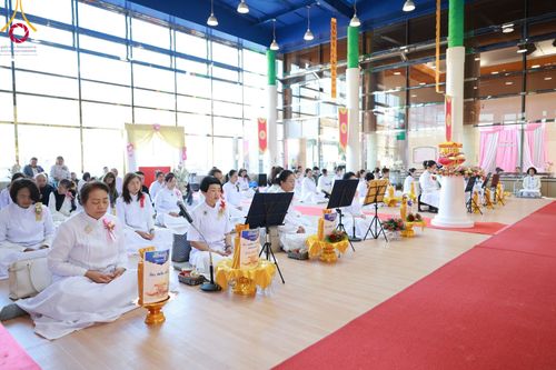 ภาพ No.95472:พิธีทอดกฐินบรมจักรพรรดิสร้างทุกสิ่ง วัดพระธรรมกายยามานาชิ ประเทศญี่ปุ่น วันอาทิตย์ที่ 19 พฤศจิกายน พ.ศ. 2566