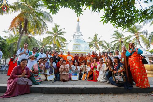 ภาพ No.142522:พิธีถวายมหาสังฆทานพระนานาชาติ 100 รูป ณ วัดนาคทีปะ ราชมหาวิหาร  เกาะนาคทีปะ คาบสมุทร จัฟฟ์น่า จังหวัดเหนือ ประเทศศรีลังกา  วันเสาร์ที่ 22 มิถุนายน พ.ศ. 2567