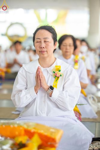 ภาพ No.115545:พิธีเจริญพระพุทธมนต์ และถวายภัตตาหาร ในวาระครบ 115 ปี วันคล้ายวันเกิด คุณยายอาจารย์ มหารัตนอุบาสิกาจันทน์ ขนนกยูง (ผู้ให้กำเนิดวัดพระธรรมกาย) วันศุกร์ที่ 19 มกราคม พ.ศ. 2567 ณ หอฉันคุณยายอาจารย์ วัดพระธรรมกาย