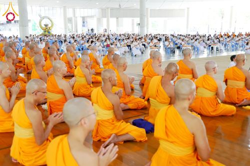 ภาพ No.243845:วันที่ 6 กันยายน พ.ศ. 2568 พิธีถวายภัตตาหารเมนูสวรรค์ เพื่อการบรรลุธรรม ณ หอฉันคุณยายอาจารย์ฯ วัดพระธรรมกาย