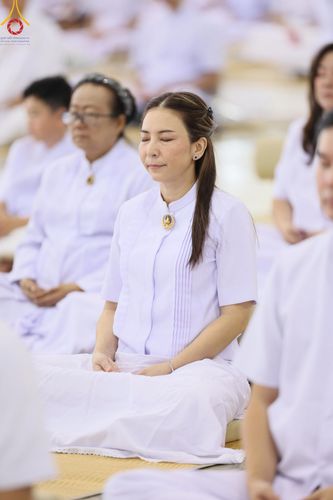 ภาพ No.159161:พิธีบูชาข้าวพระ ในวันอาทิตย์ต้นเดือน วันที่ 6 ตุลาคม พ.ศ. 2567 ณ สภาธรรมกายสากล วัดพระธรรมกาย