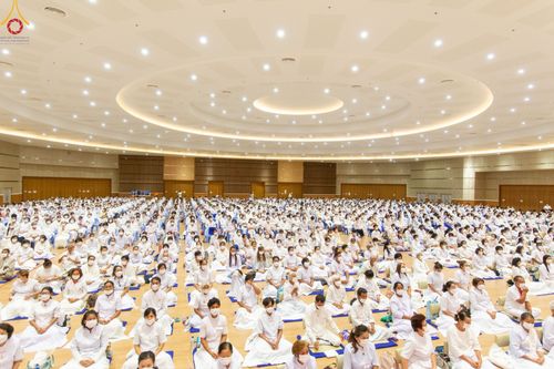 ภาพ No.90399:งานสัมมนา ผู้นำบุญยอดกัลยาณมิตร 77 จังหวัดทั่วไทย โครงการกฐินสามัคคีทั่วไทย 5,000 วัด พุทธศักราช 2566 และโครงการอุปสมบท 3,000 รูป บูชาธรรมมหาปูชนียาจารย์ ระหว่าง วันที่ 6 - 8 ตุลาคม พ.ศ. 2566 ณ จ.นครราชสีมา