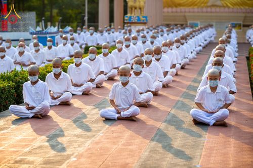 ภาพ No.75930:พิธีบรรพชาสามเณร ณ วัดปันชารี สันติปูร์ อรัญกฏิ เมืองคาร์กาชารี ประเทศบังกลาเทศ วันที่ 10 กุมภาพันธ์ พ.ศ. 2566