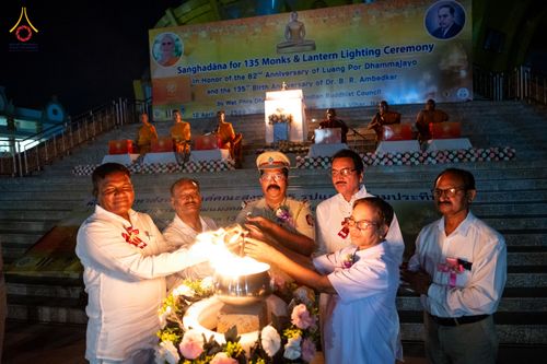 ภาพ No.321712:วันที่ 12 เมษายน พ.ศ.2569 วัดพระธรรมกาย ร่วมกับพุทธสภาแห่งอินเดีย ถวายมหาสังฆทาน 135 วัด ดร.ภีมราว รามชี อัมเบดการ์ (Dr. B.R. Ambedkar) รัฐบุรุษผู้ฟื้นฟูพระพุทธศาสนา ณ วัดพุทธสันติวันธรรมชัย เมืองนาคปูร์ รัฐมหาราษฏระ สาธารณรัฐอินเดีย