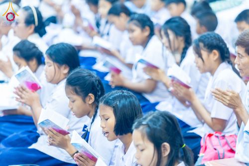 ภาพ No.304945:วันที่ 28 มกราคม พ.ศ. 2569 พิธีทอดผ้าป่าทำนุบำรุงศาสนสถาน ณ วัดบัวแก้วเกษร อ.ลาดหลุมแก้ว จ.ปทุมธานี ในโครงการธรรมยาตรา กตัญญูบูชา มหาปูชนียาจารย์ พระมงคลเทพมุนี(สด จนฺทสโร) พระผู้ปราบมาร อนุสรณ์สถาน 7 แห่ง ปีที่ 14