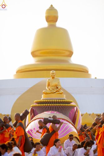 ภาพ No.299593:วันที่ 18 มกราคม พ.ศ. 2569 พิธีต้อนรับพระธรรมยาตรา (ภาพชุดที่ 2) ณ อนุสรณ์สถานลำดับที่ 5  สถานที่เผยแผ่วิชชาธรรมกายครั้งแรก อนุสรณ์สถานบางปลา วัดบางปลา อำเภอบางเลน จังหวัดนครปฐม ในโครงการธรรมยาตรา กตัญญูบูชา มหาปูชนียาจารย์ พระมงคลเทพมุนี(สด จนฺทสโร) พระ