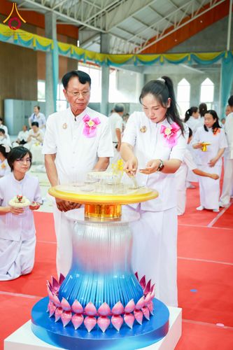 ภาพ No.315689:วันอาทิตย์ ที่ 22 มีนาคม พ.ศ. 2569 พิธีทอดผ้าป่าฉลองพระประธาน พิธีประดิษฐานพระบรมสารีริกธาตุในองค์พระประธาน พิธีจารึกชื่อบรรจุในแผ่นฌาน ณ ศูนย์ปฏิบัติธรรมสมุทรปราการ (บางบ่อ)