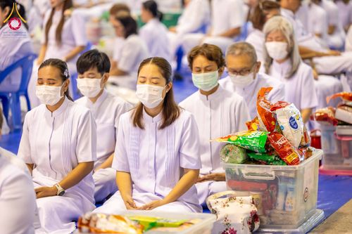 ภาพ No.308192:วันที่ 1  กุมภาพันธ์ พ.ศ. 2569 พิธีตักบาตรข้าวสารอาหารแห้ง ณ บ้านแก้วเรือนทองคุณยาย สภาธรรมกายสากล วัดพระธรรมกาย