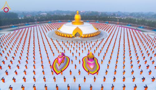 ภาพ No.299863:วันที่ 19 มกราคม พ.ศ.2569 พระธรรมยาตราปฏิบัติธรรมและถ่ายภาพหมู่ประวัติศาสตร์ ณ อนุสรณ์สถานลำดับที่ 5 สถานที่เผยแผ่วิชชาธรรมกายครั้งแรก  อนุสรณ์สถานบางปลาวัดบางปลา อ.บางเลน จ.นครปฐม ในโครงการธรรมยาตรา กตัญญูบูชา มหาปูชนียาจารย์ พระมงคลเทพมุนี(สด จนฺทสโร) 