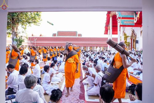 ภาพ No.70928:พิธีต้อนรับพระธรรมยาตรา ในโครงการธรรมยาตรากตัญญูบูชา มหาปูชนียาจารย์ พระมงคลเทพมุนี(สด จนฺทสโร) พระผู้ปราบมาร อนุสรณ์สถาน 7 แห่ง ปีที่ 11 วันที่ 14 มกราคม พ.ศ. 2566 ณ อนุสรณ์สถานลำดับที่ 3 สถานที่เกิดในเพศสมณะ วัดสองพี่น้อง อ.สองพี่น้อง จ.สุพรรณบุรี
