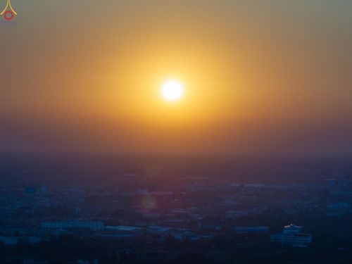 ภาพ No.292118:วันที่ 10 มกราคม พ.ศ. 2569 พิธีจุดประทีปถวายเป็นพุทธบูชา และบูชาธรรมมหาปูชนียาจารย์  ณ อนุสรณ์สถานคลองบางนางแท่น อ.สามพราน จ.นครปฐม ในโครงการธรรมยาตรา กตัญญูบูชา มหาปูชนียาจารย์ พระมงคลเทพมุนี(สด จนฺทสโร) พระผู้ปราบมาร อนุสรณ์สถาน 7 แห่ง ปีที่ 14