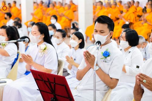 ภาพ No.71670:พระธรรมยาตรา ปฏิบัติศาสนกิจ ทำนุบำรุงศาสนสถาน, สวดธรรมจักร ,ปฏิบัติธรรม ร่วมกับชุมชน,นักเรียนเด็กดีวีสตาร์ และร่วมพิธีทอดผ้าป่าบำรุงศาสนสถาน ในโครงการธรรมยาตรากตัญญูบูชา มหาปูชนียาจารย์ พระมงคลเทพมุนี(สด จนฺทสโร) พระผู้ปราบมาร อนุสรณ์สถาน 7 แห่ง ปีที่ 11