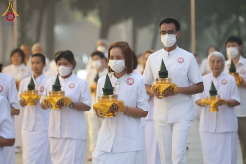 ภาพ No.298036:วันเสาร์ที่ 17 มกราคม พ.ศ. 2569 พิธีบรรพชาอุปสมบท โครงการอุปสมบทหมู่ บูชาธรรมครบ 117 ปี คุณยายอาจารย์มหารัตนอุบาสิกาจันทร์ ขนนกยูง  ณ อุโบสถพระไตรปิฎก วัดพระธรรมกาย