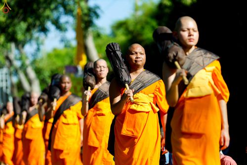 ภาพ No.279606:วันที่ 2 มกราคม พ.ศ.2569 พิธีต้อนรับพระธรรมยาตรา ครั้งที่ 1 ณ วัดพระธรรมกาย (วิหารหลวงปู่ - พระมหาธรรมกายเจดีย์)