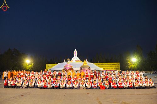 ภาพ No.203077:V.51 สารพัดV สารพัดดี ที่คลองบางนางแท่น ในโครงการธรรมยาตรา กตัญญูบูชา มหาปูชนียาจารย์ พระมงคลเทพมุนี(สด จนฺทสโร) พระผู้ปราบมาร อนุสรณ์สถาน 7 แห่ง ปีที่ 13 ระหว่างวันที่ 2-31 มกราคม พ.ศ. 2568