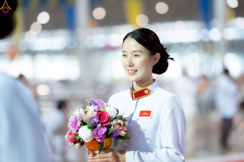 ภาพ No.240803:วันพุธที่ 27 สิงหาคม พ.ศ. 2568 พิธีทอดผ้าป่าเพื่อสร้างอาคาร  82 ปี หลวงพ่อธัมมชโย สมทบกฐินวัดพระธรรมกาย และกฐิน 30,000 วัดทั่วประเทศ ครั้งที่ 1