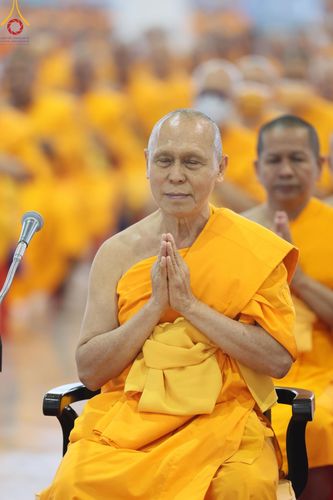 ภาพ No.205964:พิธีตักบาตร และ พิธีบูชาข้าวพระ ในวันอาทิตย์ต้นเดือน 2 กุมภาพันธ์ พ.ศ. 2568 ณ สภาธรรมกายสากล วัดพระธรรมกาย