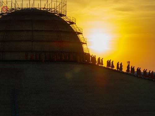 ภาพ No.194605:พิธีปฐมเริ่มสุวรรณรังสรรค์มหาธรรมกายเจดีย์ วันจันทร์ที่ 13 มกราคม พ.ศ. 2568 ณ มหาธรรมกายเจดีย์ วัดพระธรรมกาย จ.ปทุมธานี