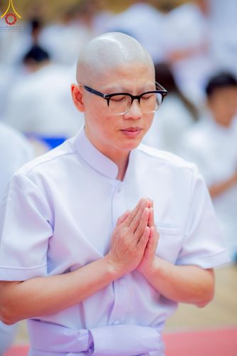 ภาพ No.217059:วันเสาร์ที่ 12 เมษายน พ.ศ. 2568 พิธีเวียนประทักษิณรอบพระมหาธรรมกายเจดีย์  พิธีวันทาเจดีย์ พิธีขอขมาและมอบผ้าไตร ในโครงการอุปสมบทหมู่ บูชาธรรมหลวงพ่อธัมมชโย, โครงการธรรมทายาท ระดับอุดมศึกษา รุ่นที่ 52 ,  โครงการบวชพระนานาชาติ AEC & WAB CEO รุ่นที่ 4 , ณ ว