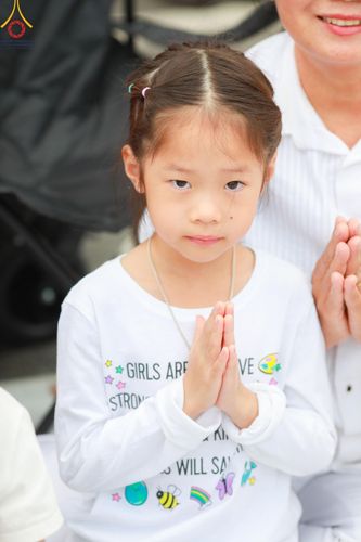 ภาพ No.126152:พิธีทำบุญเมืองนครราชสีมา ฉลอง 556 ปี ตักบาตรพระ 10,000 รูป ในวันเสาร์ที่ 2 มีนาคม พ.ศ.2567 ณ อนุสาวรีย์ท้าวสุรนารี จ.นครราชสีมา จัดโดย คณะสงฆ์จังหวัดนครราชสีมา ร่วมกับสำนักงานจังหวัดนครราชสีมา