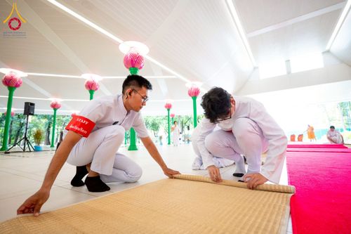 ภาพ No.244892:วันเสาร์ที่ 6 กันยายน พ.ศ. 2568 พิธีถวายบาตร บรรพชา อุปสมบทของนาคธรรมทายาท โครงการอุปสมบทหมู่บูชาธรรมครบรอบ 108 ปี  วันครูผู้ค้นพบวิชชาธรรมกาย ณ โบสถ์พระไตรปิฎก วัดพระธรรมกาย