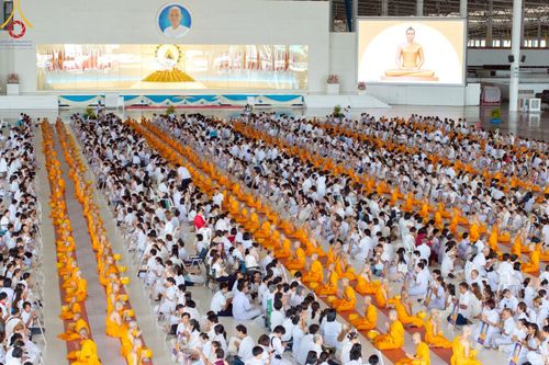 ภาพ No.215886:วันเสาร์ที่ 5 เมษายน พ.ศ. 2568 พิธีขอบรรพชา พิธีขอสรณคมน์และศีล  พิธีขอนิสสัย พิธีถวายบาตร ในโครงการบรรพชาสามเณรฟื้นฟูพระพุทธศาสนาทั่วไทย , โครงการหน่อแก้วเปรียญธรรม รุ่นที่ 13 ,  โครงการสามเณรยุวธรรมทายาท รุ่นที่ 33 , โครงการสามเณรมัชฌิมธรรมทายาท รุ่นที