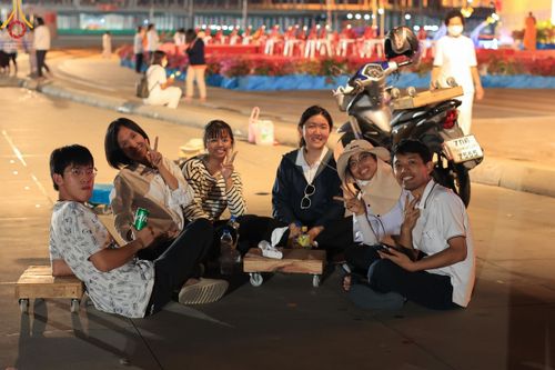 ภาพ No.122509:V.23 อีกนิด การเตรียมงาน เก็บงาน การรับบุญของเจ้าหน้าที่หน่วยงานต่างๆ เพื่อโครงการธรรมยาตรา ปีที่ 12 ระหว่างวันที่ 2 - 31 มกราคม พ.ศ. 2567