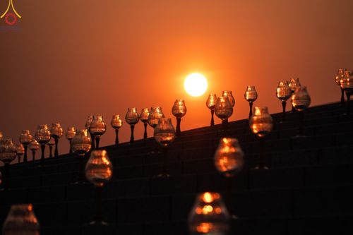 ภาพ No.122089:พิธีจุดประทีปถวายเป็นพุทธบูชา และบูชาธรรมมหาปูชนียาจารย์ พระมงคลเทพมุนี(สด จนฺทสโร) ในโครงการธรรมยาตรา กตัญญูบูชา มหาปูชนียาจารย์ พระมงคลเทพมุนี(สด จนฺทสโร) พระผู้ปราบมาร อนุสรณ์สถาน 7 แห่ง ปีที่ 12 วันที่ 31 มกราคม พ.ศ. 2567 ณ วัดพระธรรมกาย จ.ปทุมธานี